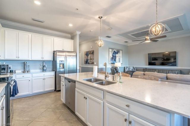 9578 Trevi CT # 5142, Naples, FL 34113