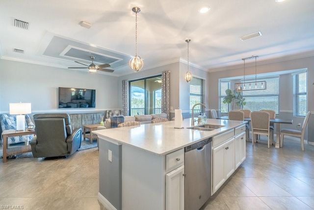 9578 Trevi CT # 5142, Naples, FL 34113