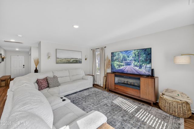 3027 Day Dream Lane NE, Leland, NC 28451