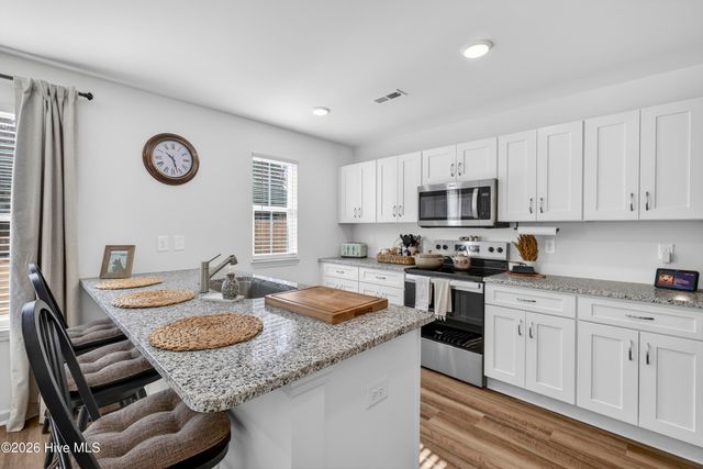 3027 Day Dream Lane NE, Leland, NC 28451