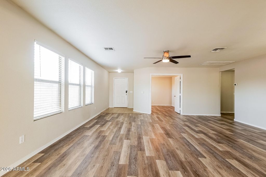 1877 N GREENWAY Lane, Casa Grande, AZ 85122 — photo 4