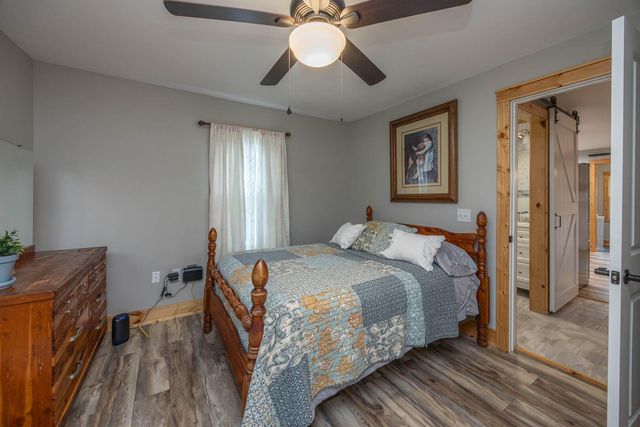 695 Stone Road, Paris, KY 40361