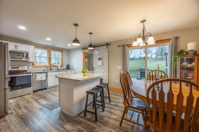 695 Stone Road, Paris, KY 40361