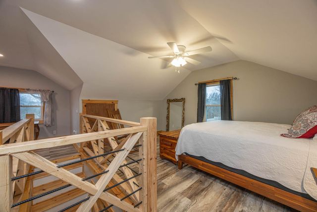 695 Stone Road, Paris, KY 40361