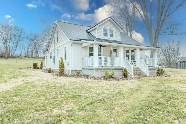 695 Stone Road, Paris, KY 40361
