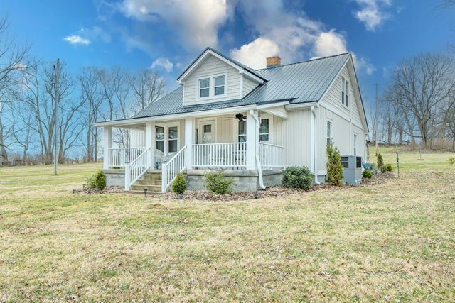 695 Stone Road, Paris, KY 40361