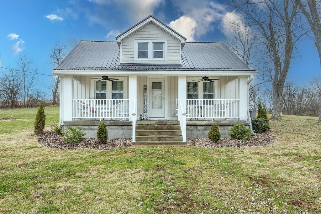 695 Stone Road, Paris, KY 40361