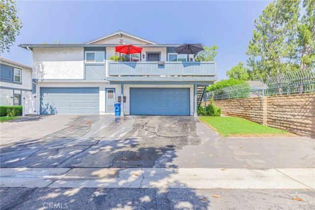 866 W 13th 2, Azusa, CA 91702