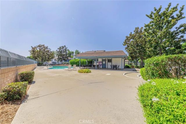 866 W 13th 2, Azusa, CA 91702