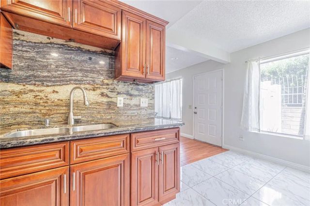 866 W 13th 2, Azusa, CA 91702
