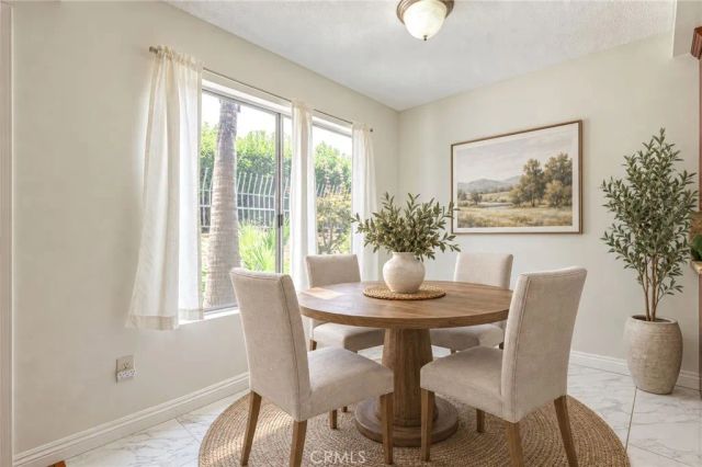 866 W 13th 2, Azusa, CA 91702
