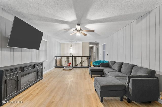 1207 Fagley Drive, Seymour, TN 37865