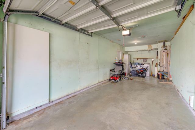 5223 Grace Point Lane, Houston, TX 77048