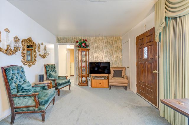 5223 Grace Point Lane, Houston, TX 77048