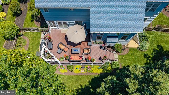 7726 VIRGINIA OAKS DR, Gainesville, VA 20155