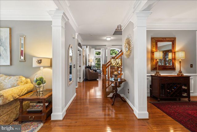 7726 VIRGINIA OAKS DR, Gainesville, VA 20155