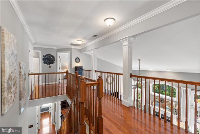 7726 VIRGINIA OAKS DR, Gainesville, VA 20155