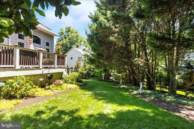 7726 VIRGINIA OAKS DR, Gainesville, VA 20155