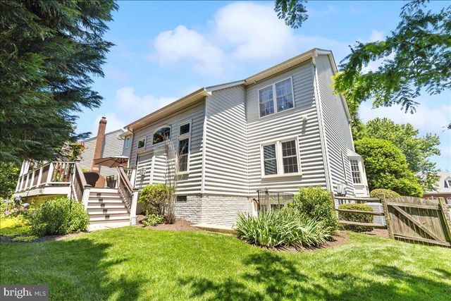 7726 VIRGINIA OAKS DR, Gainesville, VA 20155