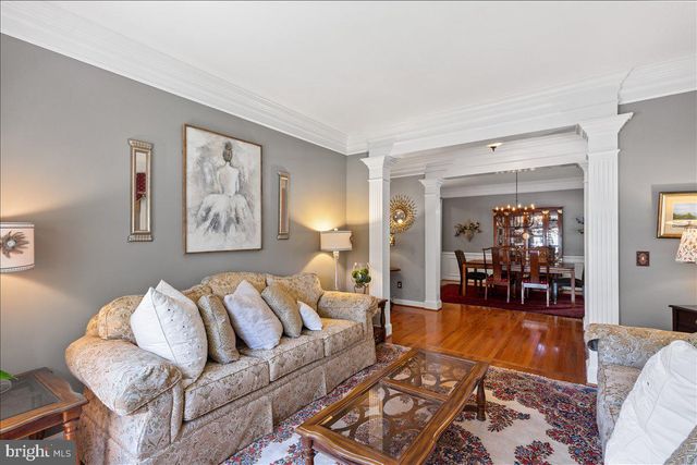 7726 VIRGINIA OAKS DR, Gainesville, VA 20155