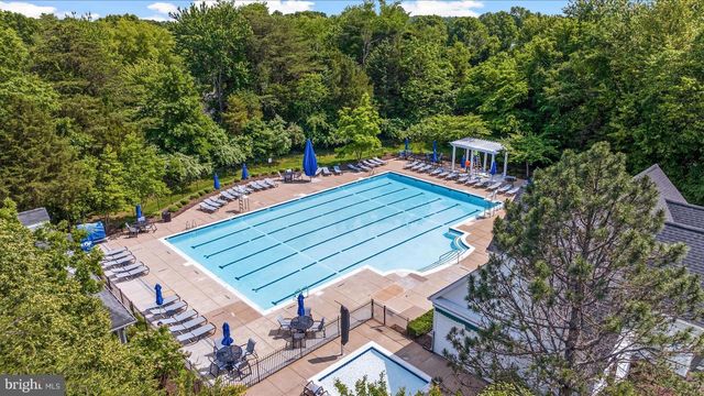 7726 VIRGINIA OAKS DR, Gainesville, VA 20155