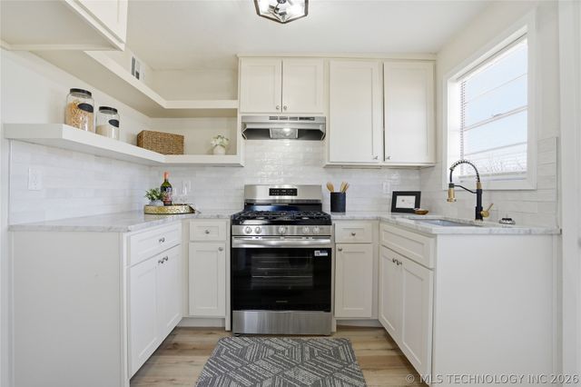 14215 E 480 Road, Claremore, OK 74017