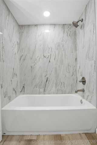 14215 E 480 Road, Claremore, OK 74017