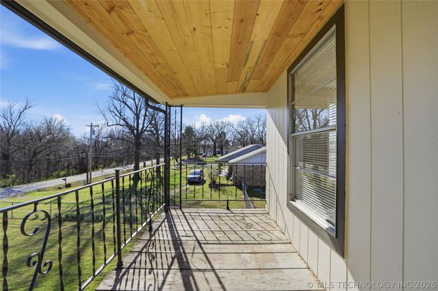 14215 E 480 Road, Claremore, OK 74017