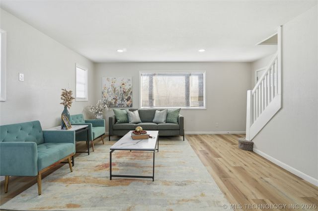 14215 E 480 Road, Claremore, OK 74017