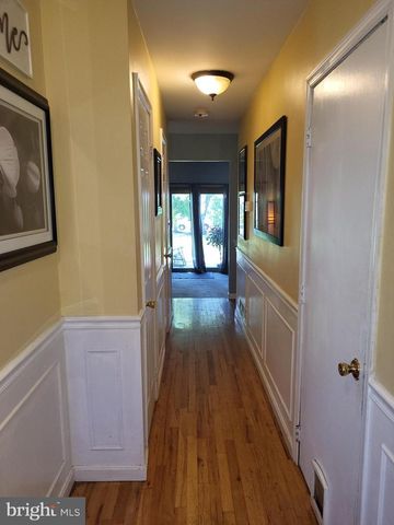 10 HARVEST MEWS, Newtown, PA 18940
