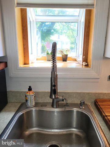 10 HARVEST MEWS, Newtown, PA 18940