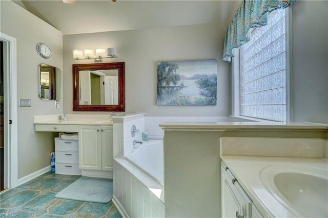 2704 Pleasant Acres DR, Virginia Beach, VA 23453
