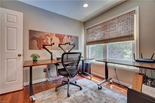 2704 Pleasant Acres DR, Virginia Beach, VA 23453