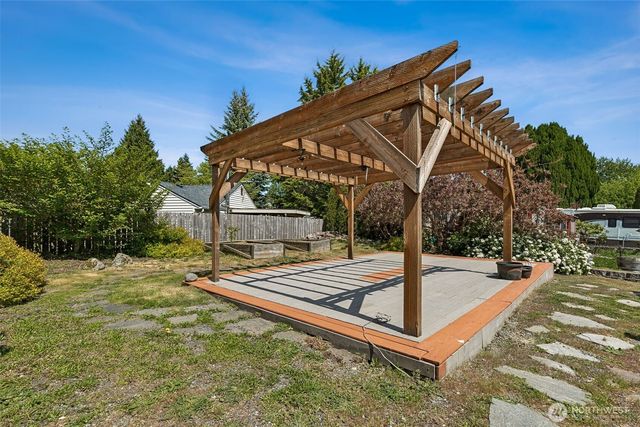 4905 234th St. SW, Mountlake Terrace, WA 98043