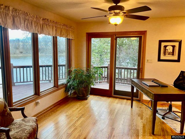 1919 Buena Vista Point, Fremont, NE 68025