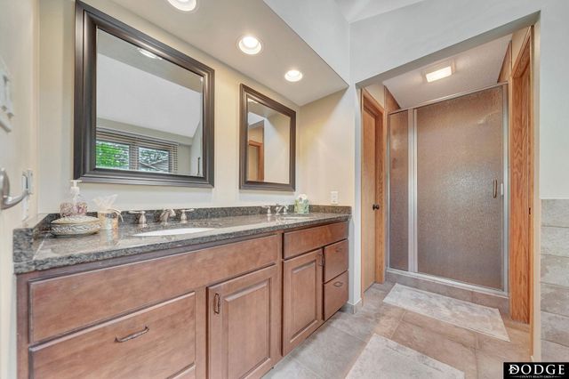 1919 Buena Vista Point, Fremont, NE 68025