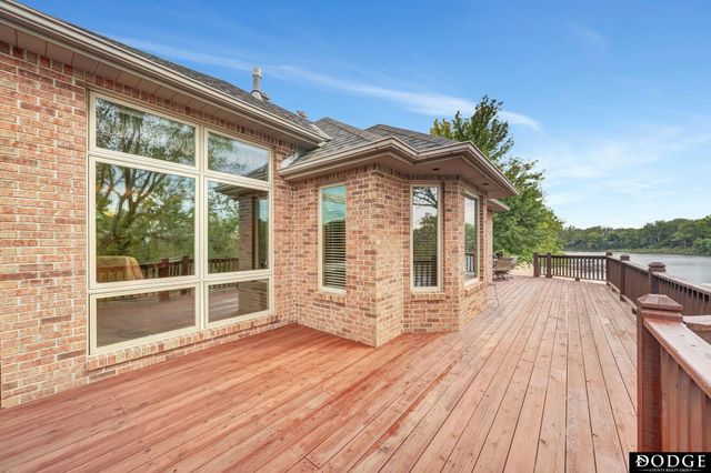 1919 Buena Vista Point, Fremont, NE 68025