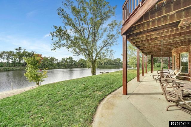 1919 Buena Vista Point, Fremont, NE 68025