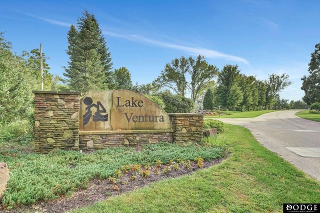 1919 Buena Vista Point, Fremont, NE 68025