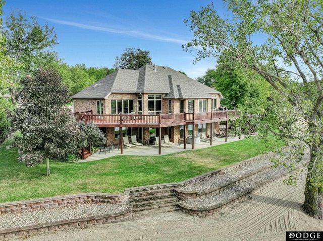 1919 Buena Vista Point, Fremont, NE 68025