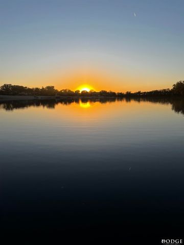 1919 Buena Vista Point, Fremont, NE 68025