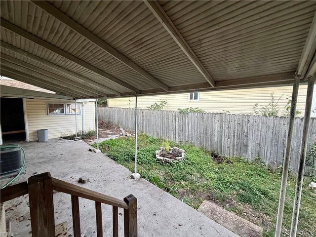 6320 Grimes AVE, Norfolk, VA 23518