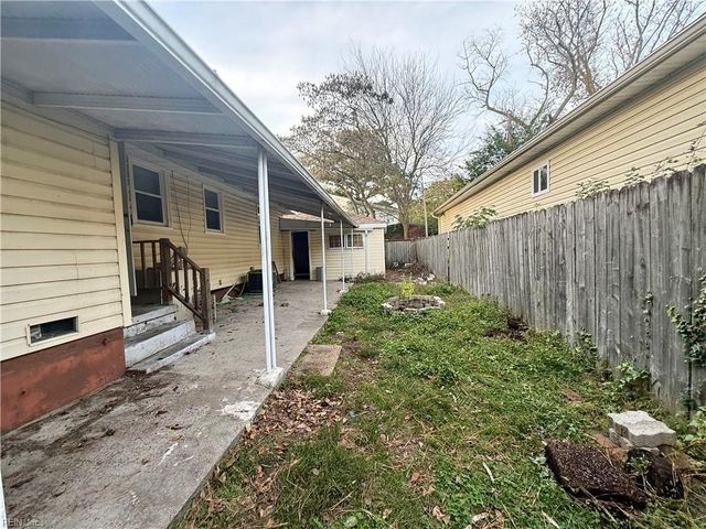 6320 Grimes AVE, Norfolk, VA 23518