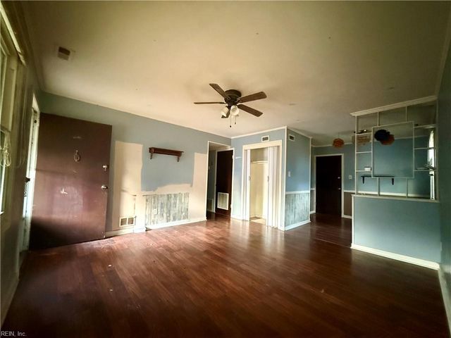 6320 Grimes AVE, Norfolk, VA 23518