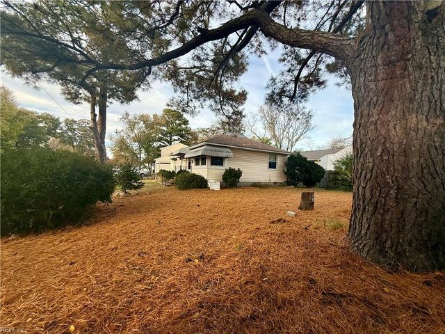 6320 Grimes AVE, Norfolk, VA 23518