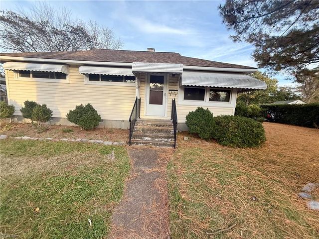 6320 Grimes AVE, Norfolk, VA 23518