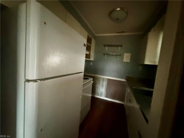 6320 Grimes AVE, Norfolk, VA 23518