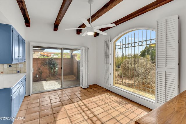 2631 E Ave De Maria, Tucson, AZ 85718