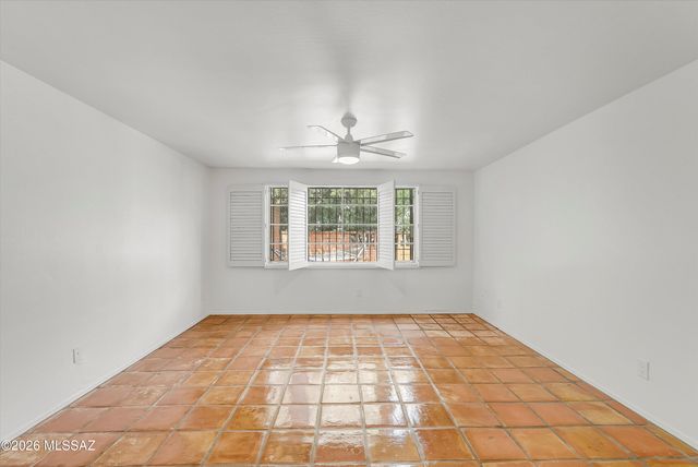 2631 E Ave De Maria, Tucson, AZ 85718