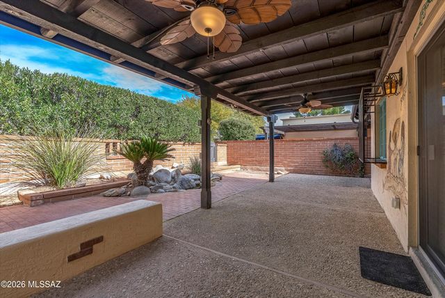 2631 E Ave De Maria, Tucson, AZ 85718